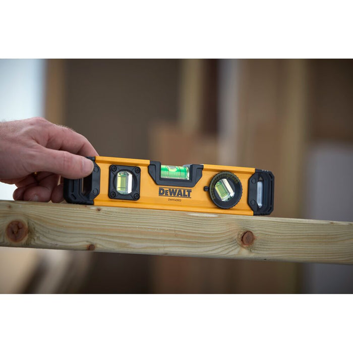 9 in. (230mm) Torpedo Level